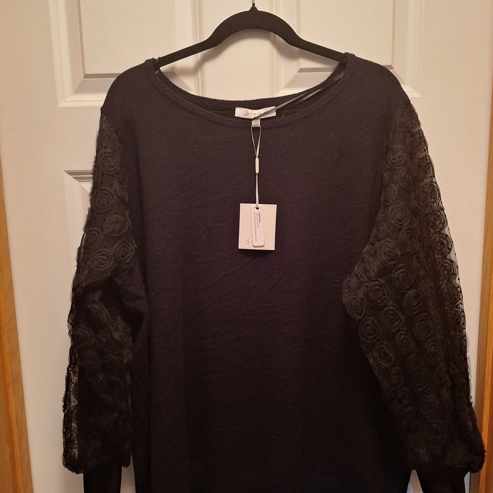 Sioni Black Knit Top